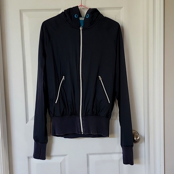 Vintage Lululemon riversable hoodie - Picture 1 of 9